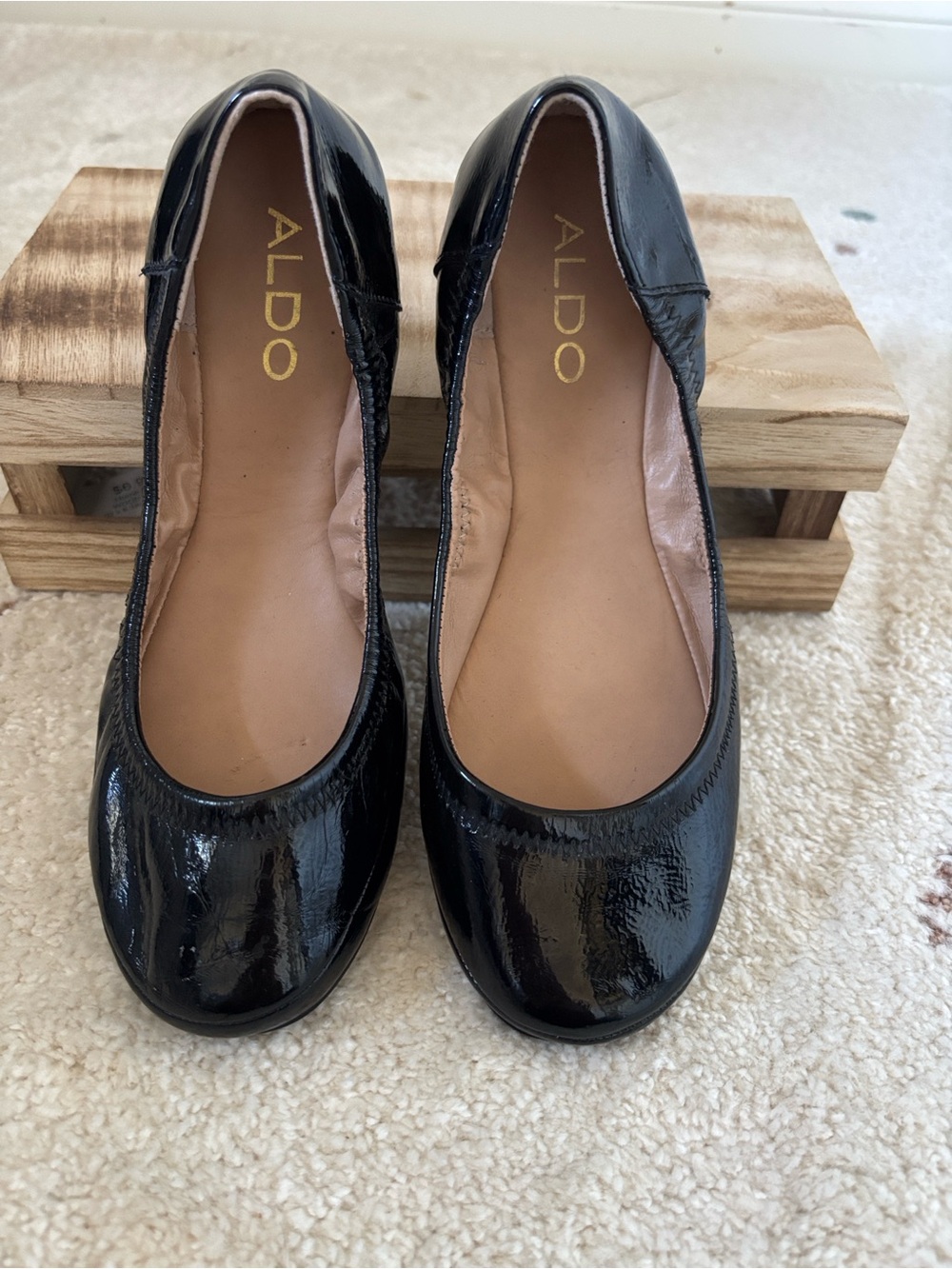 Aldo Black Patent Leather Round-Toe Ballet Flats